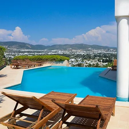 A Luxury In Bodrum With Private Pool And Sea View * بيتيس